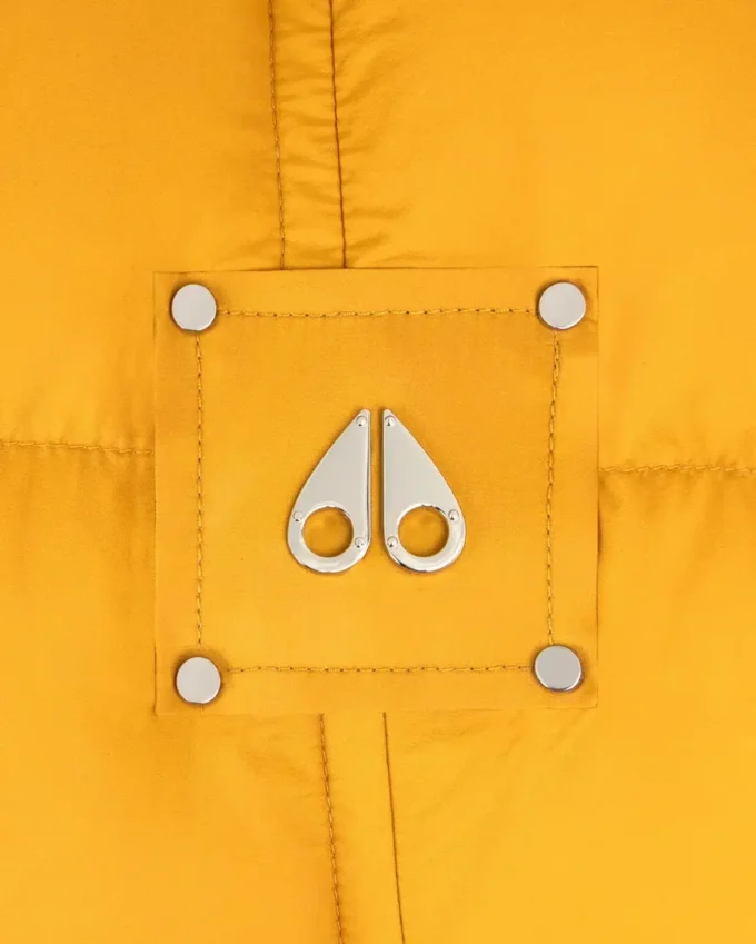 Akai Puffer Vest