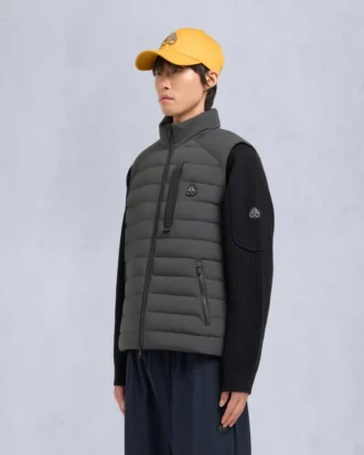 Atrium Vest