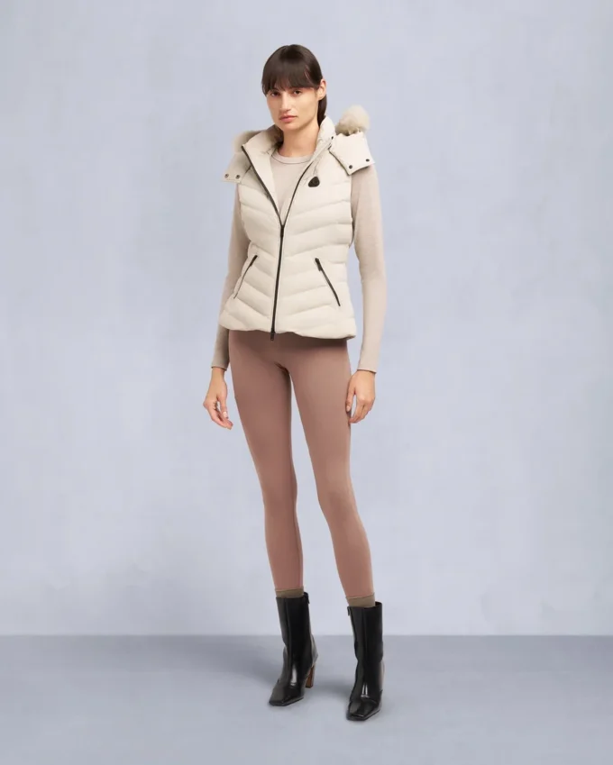 Elora Vest