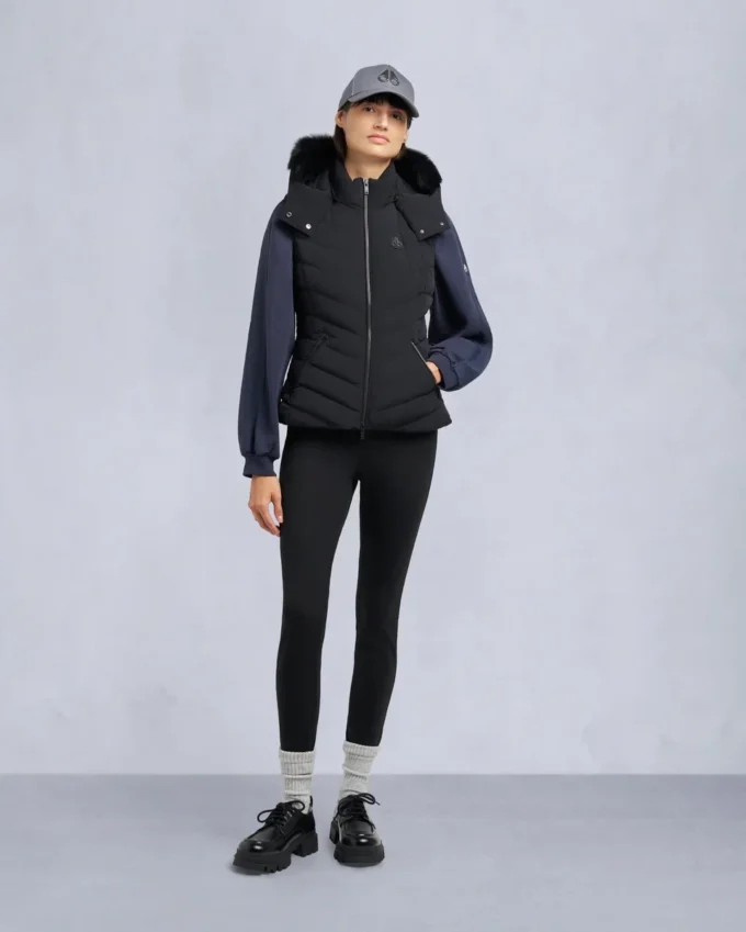 Elora Vest