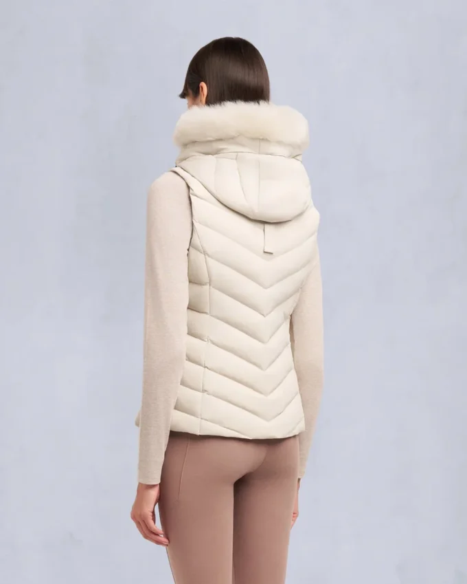 Elora Vest